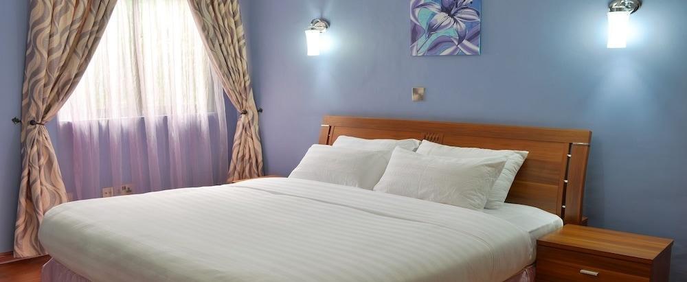 Fahari Palace Serviced Apartments Nairobi Bagian luar foto
